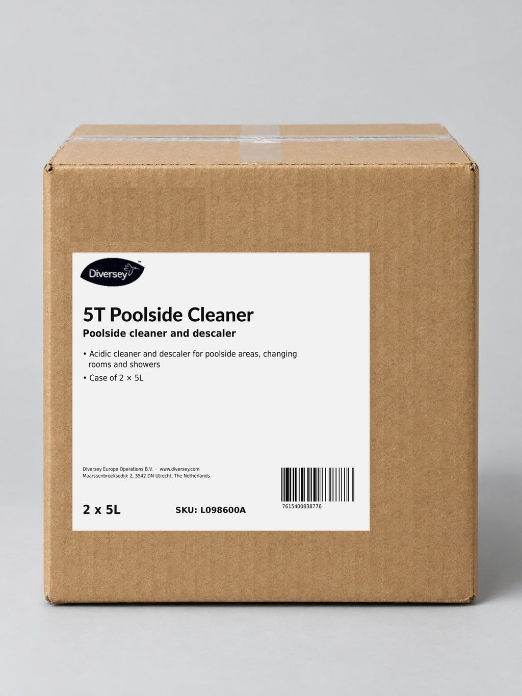 Diversey 5T Poolside Cleaner 2 × 5L – studio image of the case