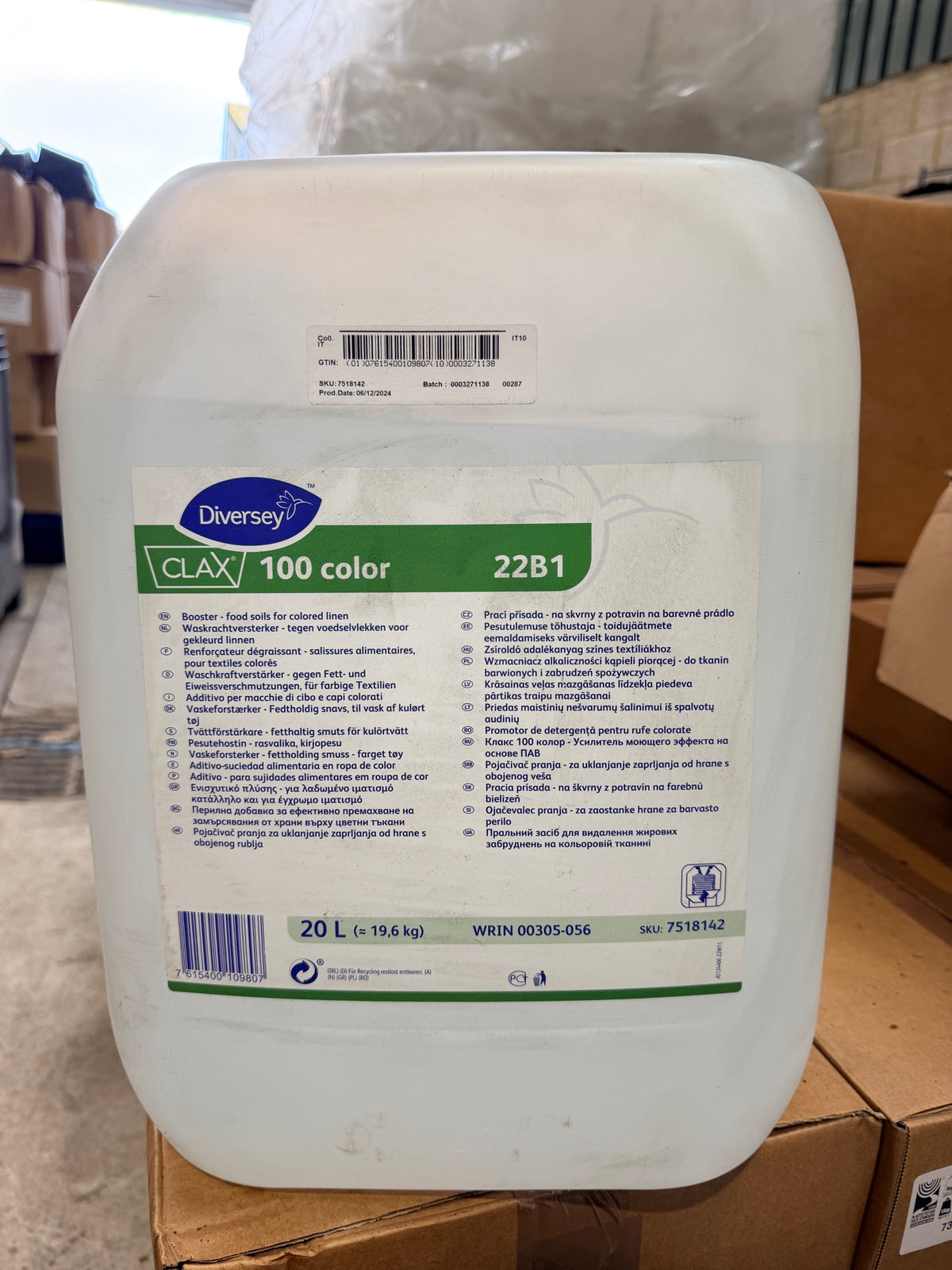 Diversey Clax 100 Color 22B1 20L drum – SKU 7518142
