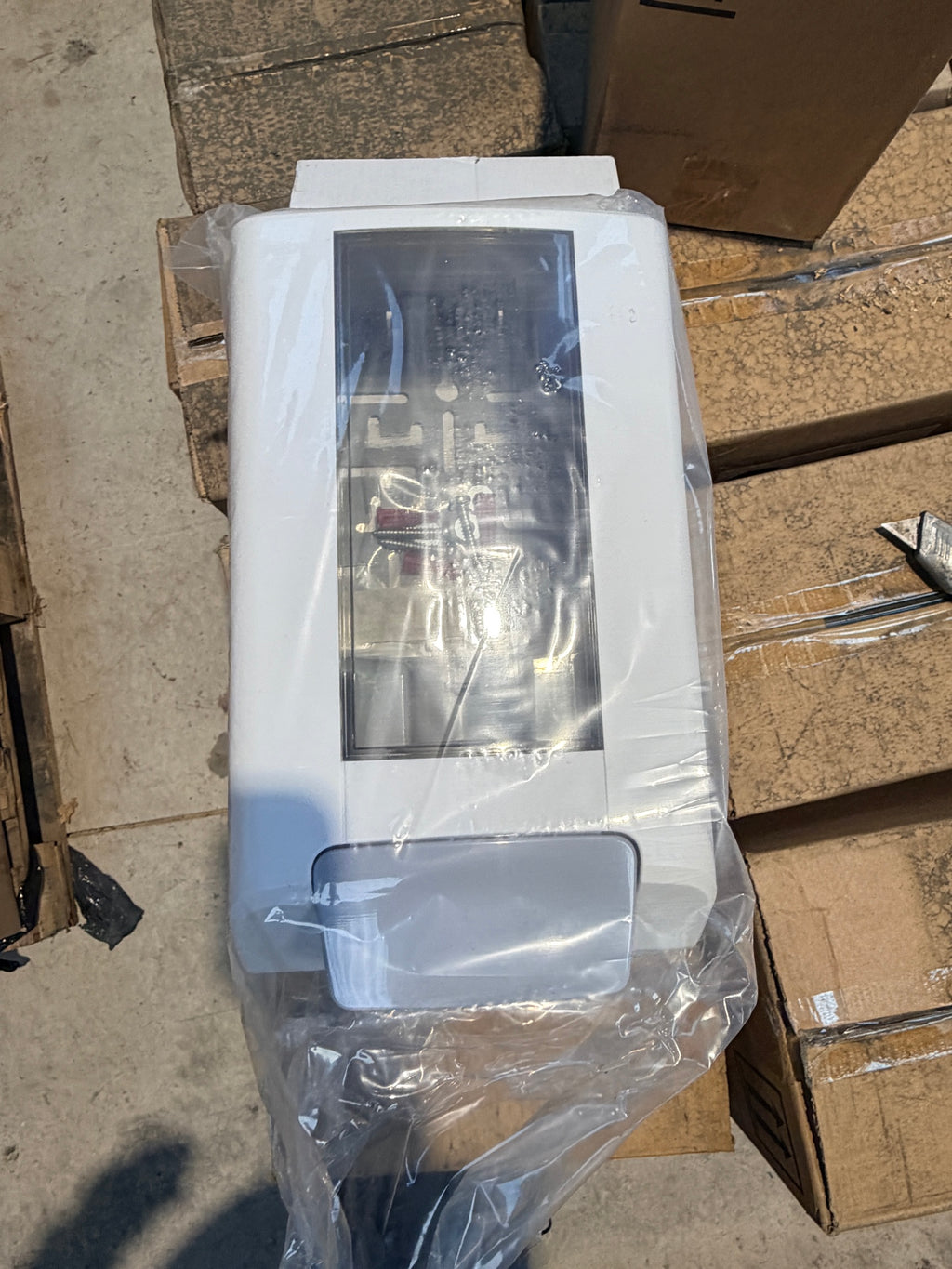 Diversey IntelliCare Manual Dispenser in its protective bag – actual stock