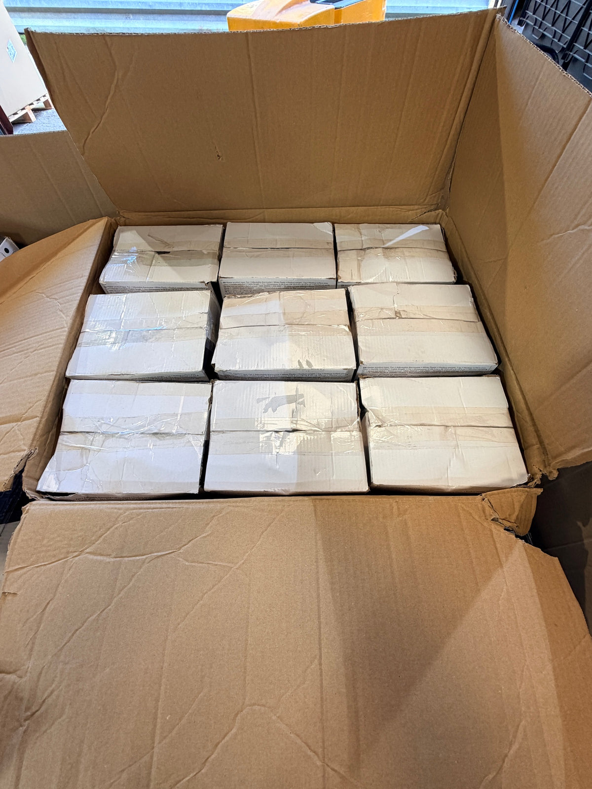 Outer box of 18 Nilaveli 2000W fan heaters