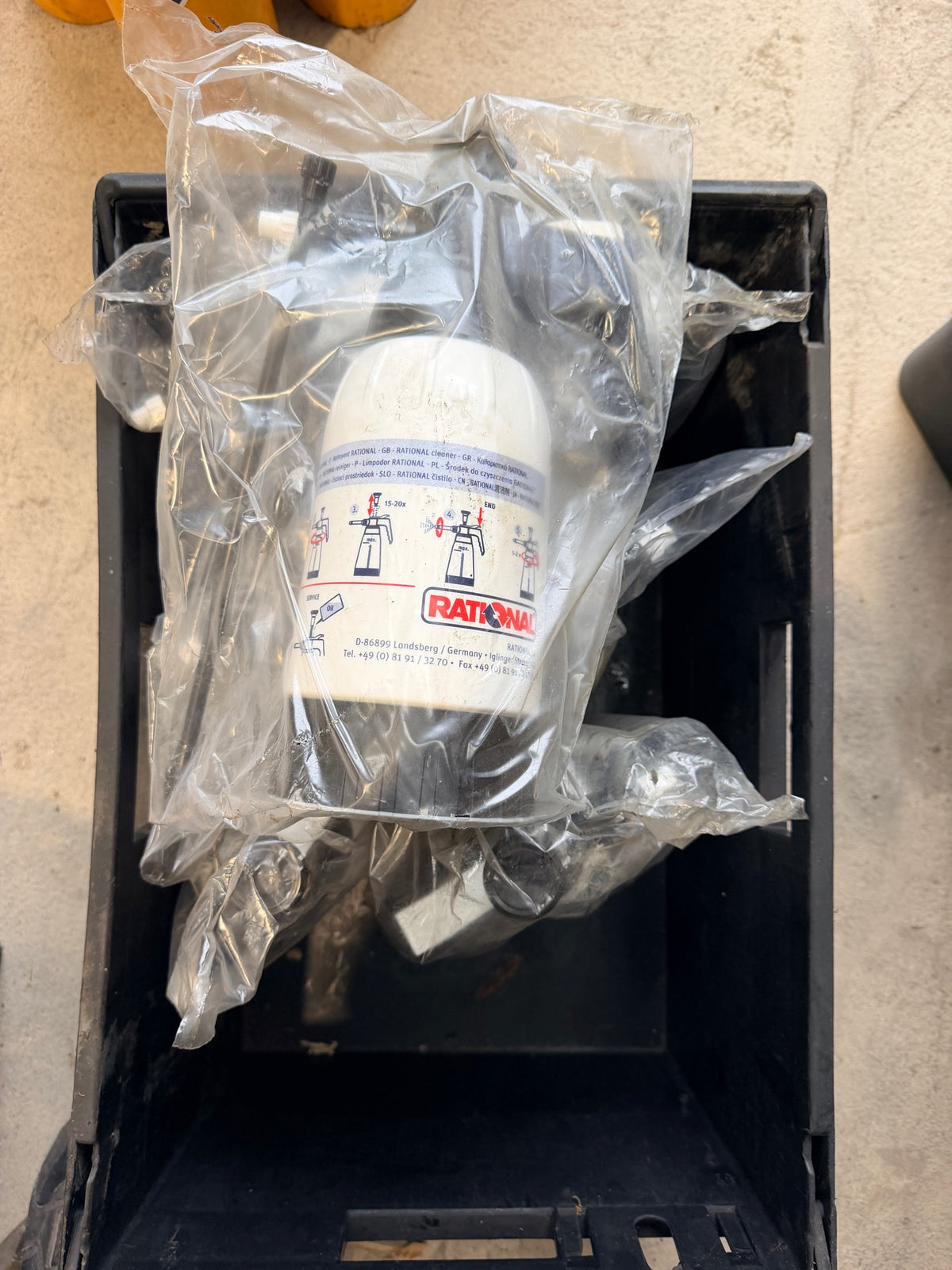 Rational pressure sprayer – instruction label