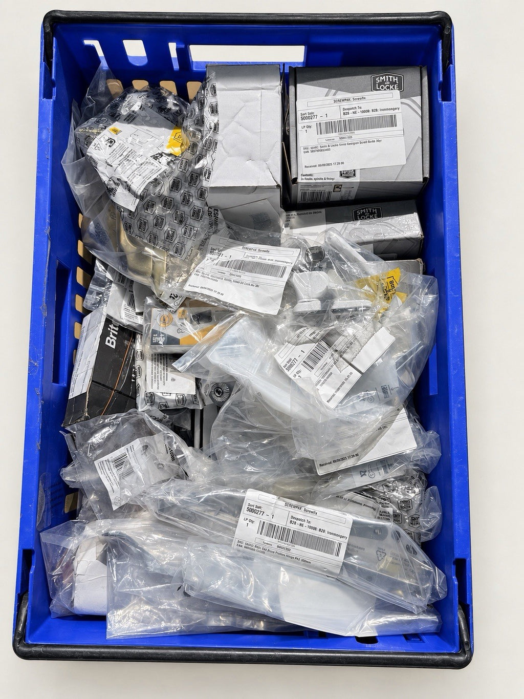 Pallet of window and door hardware photo 3