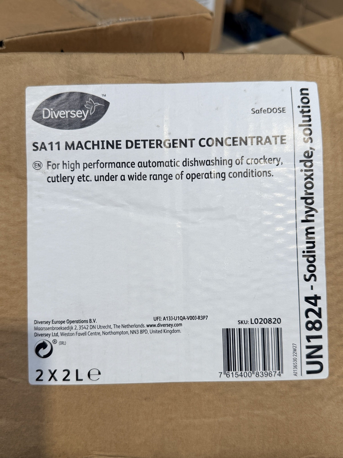 Diversey SA11 Machine Detergent Concentrate – actual stock photo 1