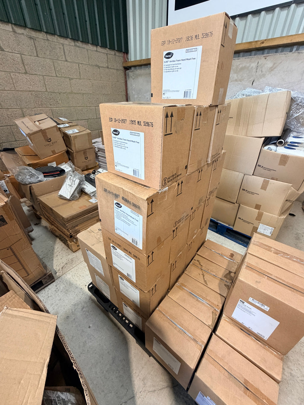 SURE Antibac Foam Hand Wash Free cases – actual stock