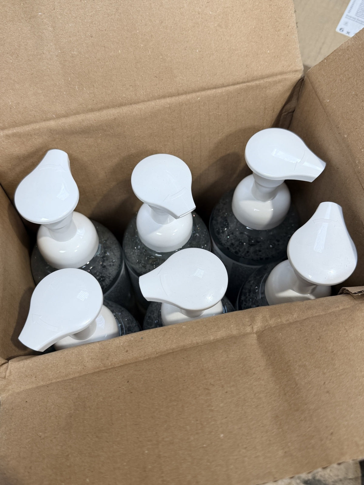 Diversey SURE Instant Hand Sanitizer – actual stock photo 3