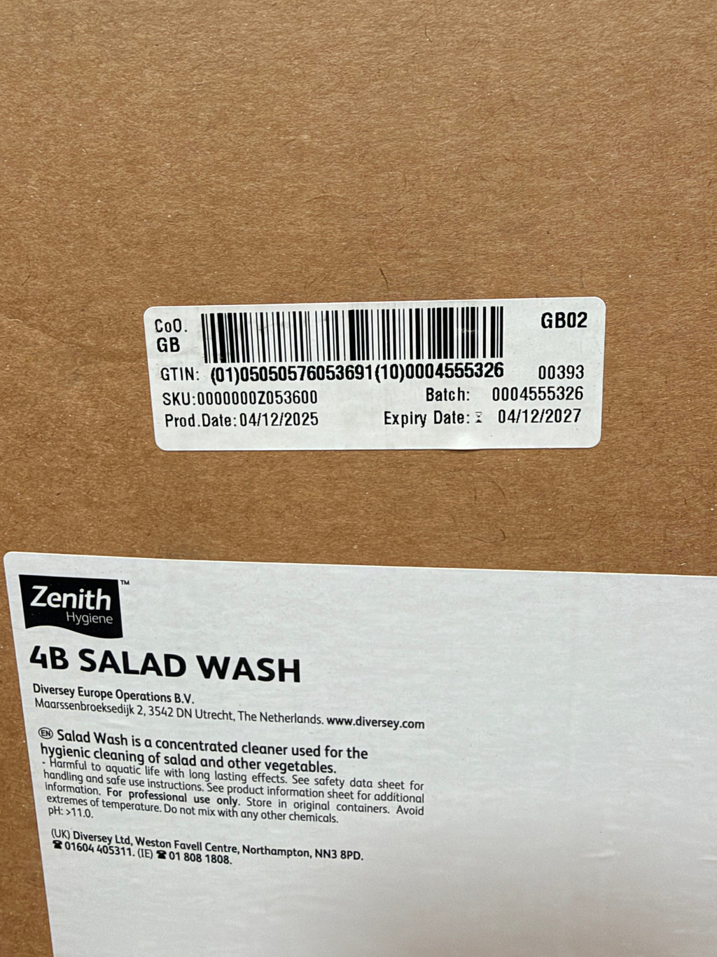 Batch label – production 04/12/2025, expiry 04/12/2027
